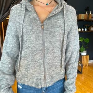 H&M zip up sweater